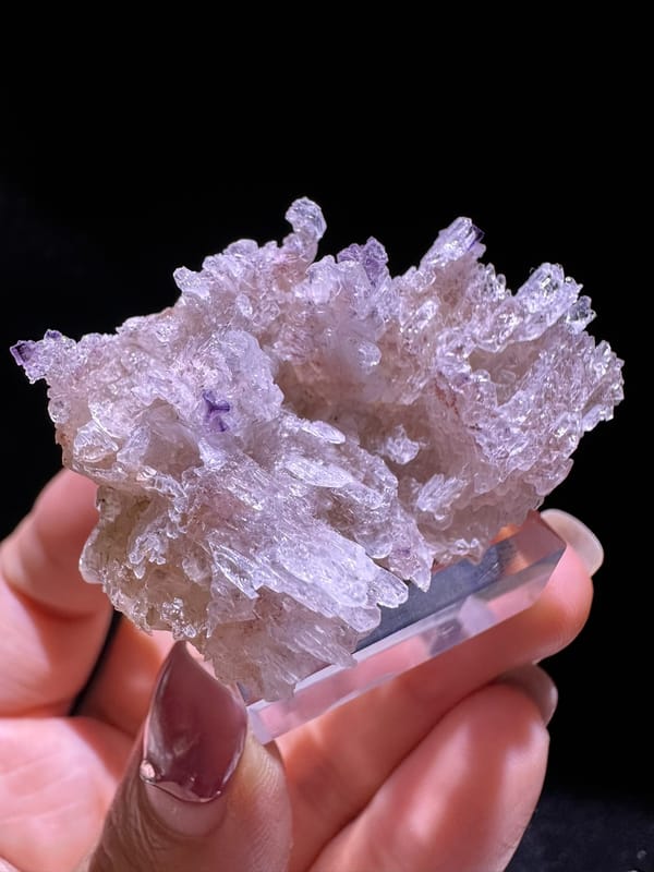 Gypsum from Guizhou, China, individual mineral specimen view 1