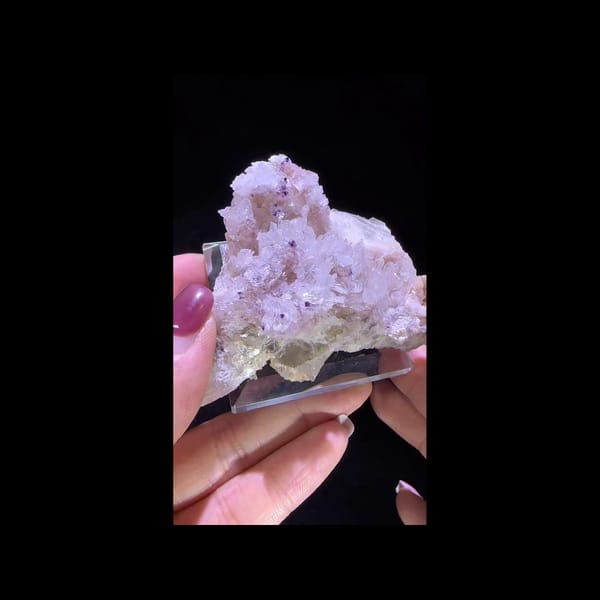 Pink gypsum cavity specimen from Guizhou — additional angle