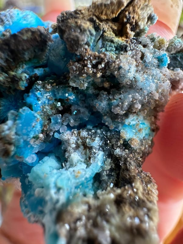 Gibbsite from Guizhou, China, individual mineral specimen view 2
