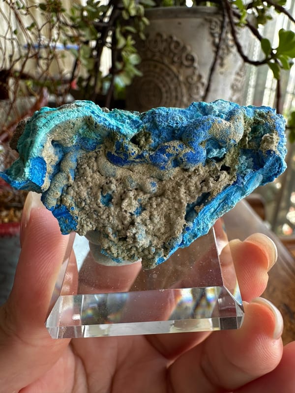 Gibbsite from Guizhou, China, individual mineral specimen view 1