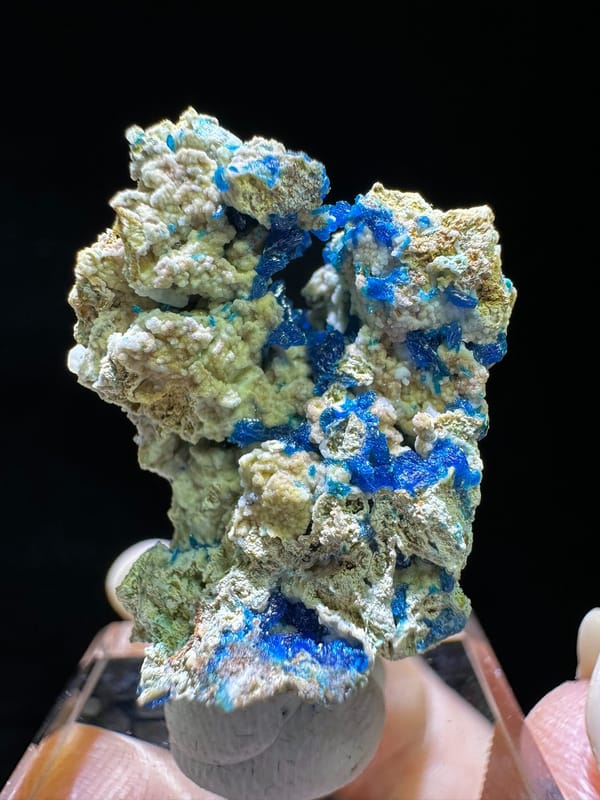 Veszelyite from Yunnan, China, individual mineral specimen view 1