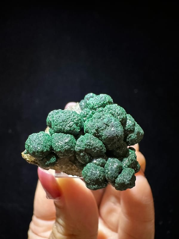 Malachite from DR Congo, individual mineral specimen view 4