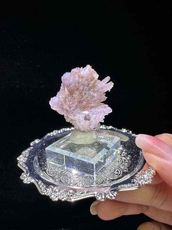 Creedite from Guizhou, China, individual mineral specimen view 7
