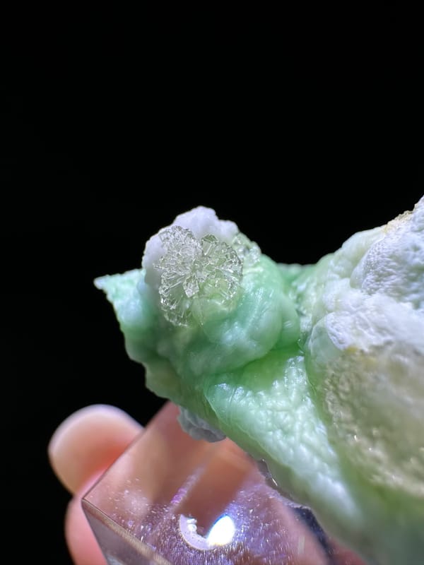 Source-recorded fluoride sulfate from Guizhou, China, individual mineral specimen view 3