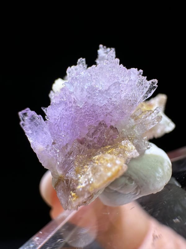 Creedite from Guizhou, China, individual mineral specimen view 3