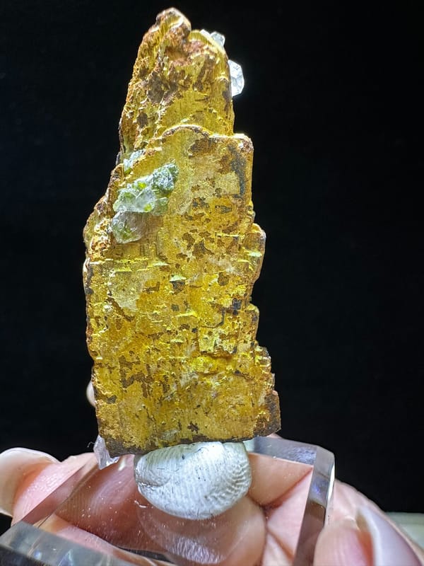Quartz from Sichuan, China, individual mineral specimen view 5