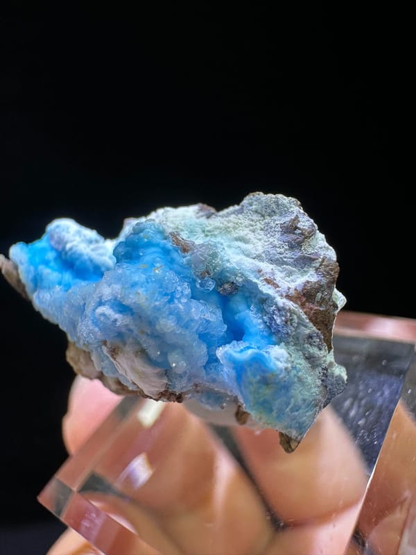 Gibbsite from Guizhou, China, individual mineral specimen view 4