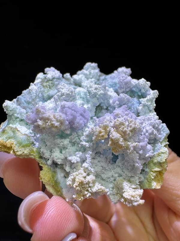 Creedite from Guizhou, China, individual mineral specimen view 3