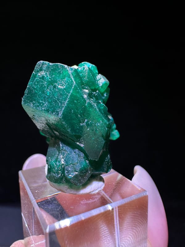 Dioptase from DR Congo, individual mineral specimen view 1