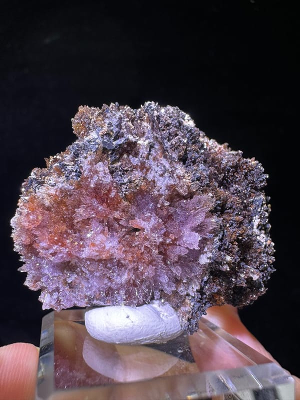 Creedite from Guizhou, China, individual mineral specimen view 3