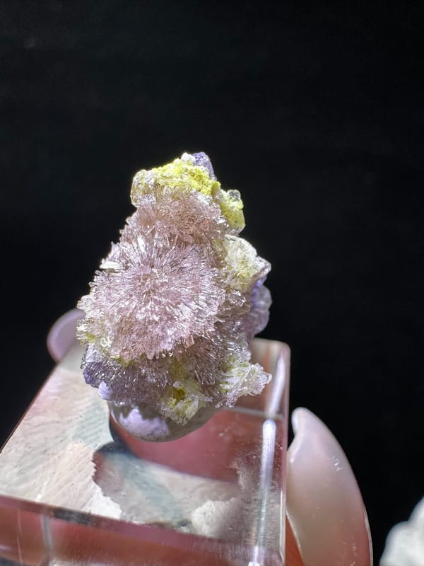 Creedite from Guizhou, China, individual mineral specimen view 2