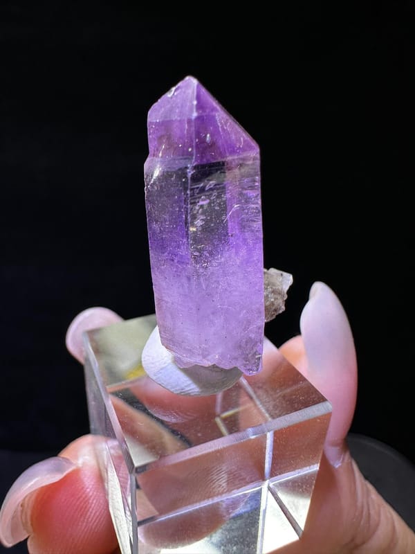 Quartz from Zimbabwe, individual mineral specimen view 3