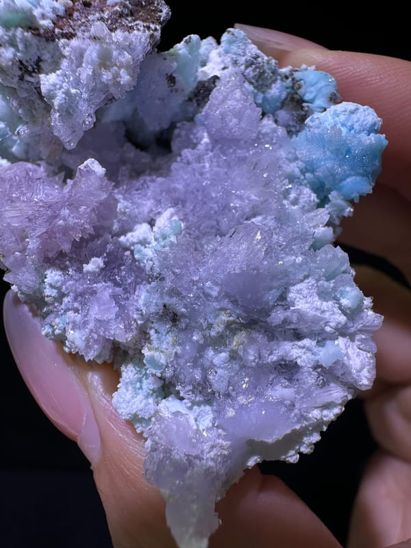 Creedite from Guizhou, China, individual mineral specimen view 2
