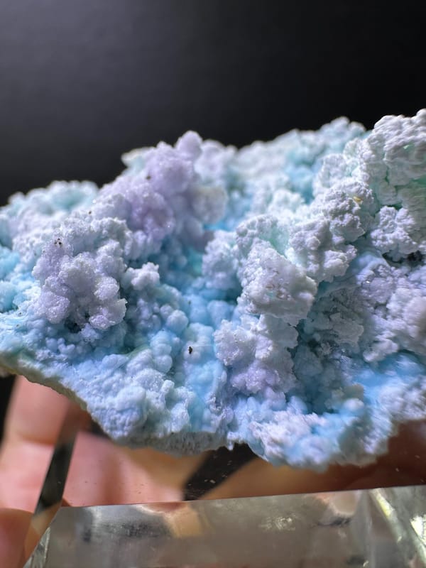 Creedite from Guizhou, China, individual mineral specimen view 2