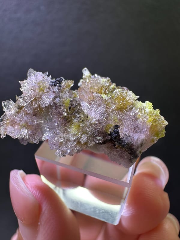 Creedite from Guizhou, China, individual mineral specimen view 1