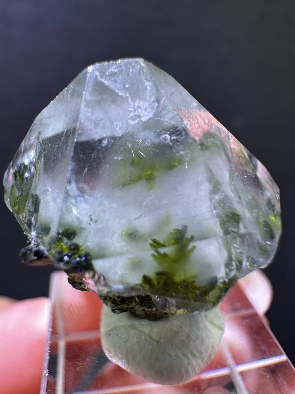 Quartz from Pakistan, individual mineral specimen view 3