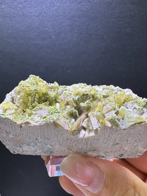Zeolite group (species not verified) from Fujian, China, individual mineral specimen view 3