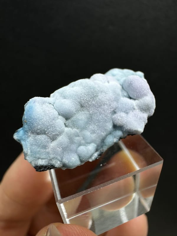 Source-recorded botryoidal mineral from Yunnan, China, individual mineral specimen view 1