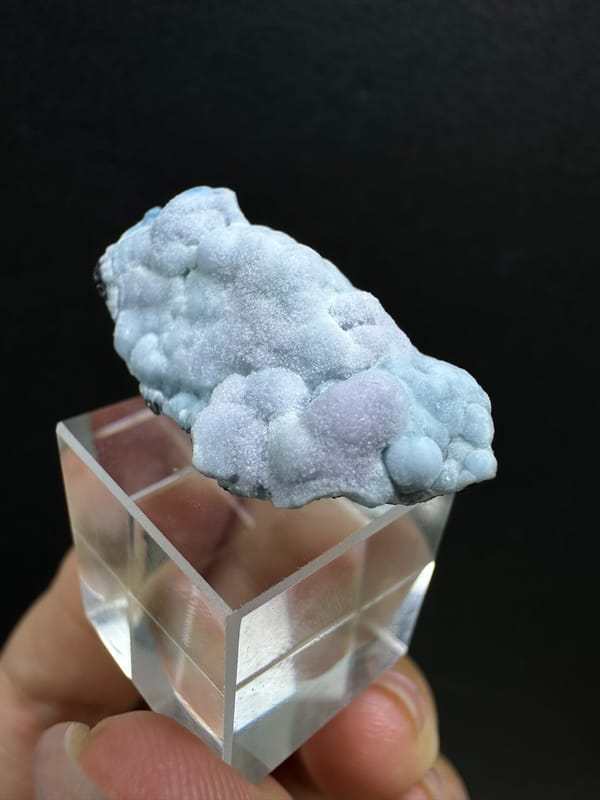 Source-recorded botryoidal mineral from Yunnan, China, individual mineral specimen view 2
