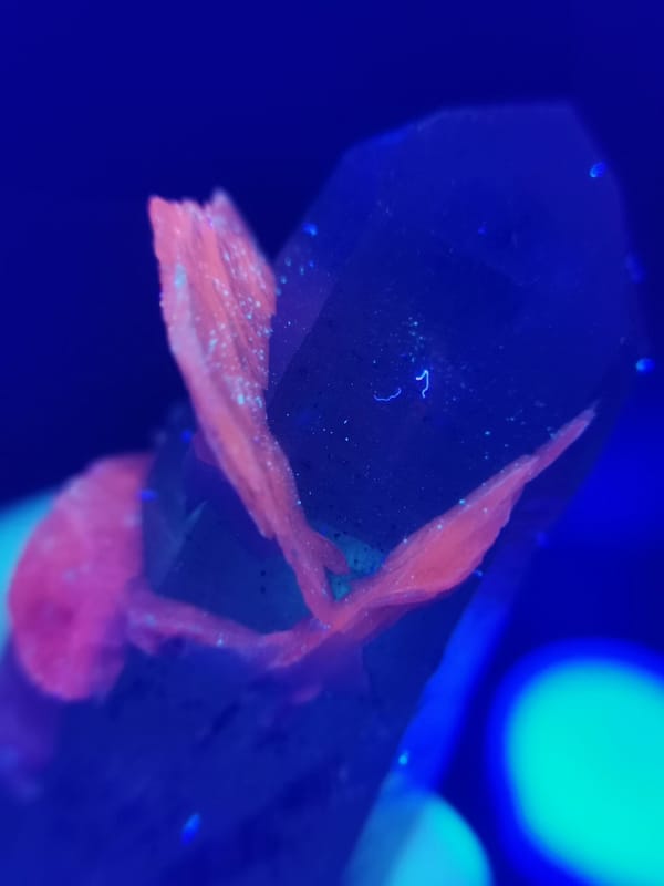 Quartz from Inner Mongolia, China, individual mineral specimen view 3