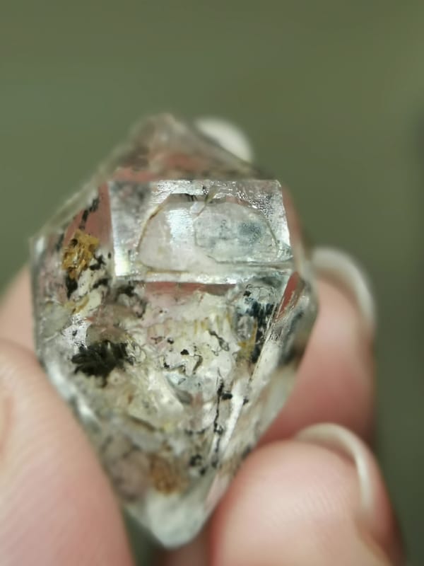 Double-terminated quartz from Guizhou, China, individual mineral specimen view 2