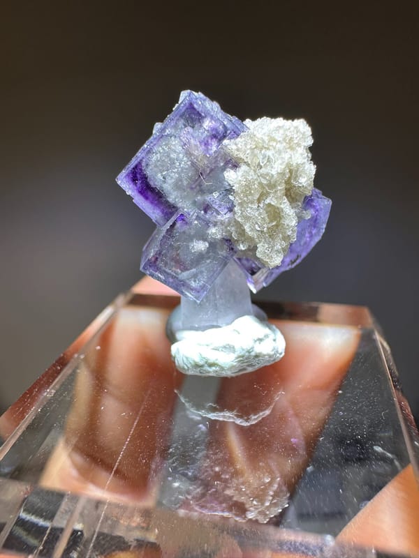 Quartz from Yaogangxian Mine, Yizhang Co., Hunan, China, individual mineral specimen view 1