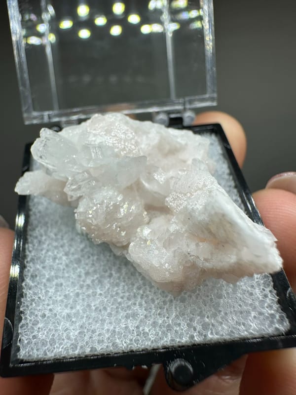 Quartz from Yaogangxian Mine, Yizhang Co., Hunan, China, individual mineral specimen view 2