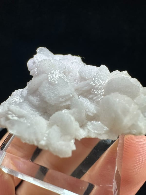 Calcite from Yaogangxian Mine, Yizhang Co., Hunan, China, individual mineral specimen view 2