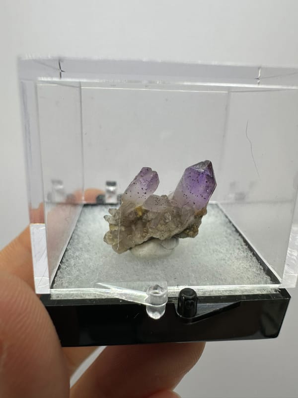 Amethyst from Zimbabwe, individual mineral specimen view 3