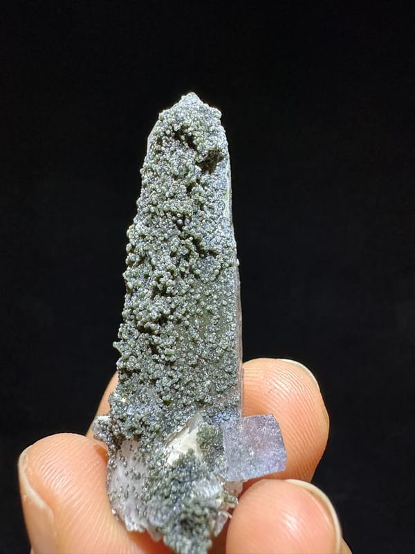 Quartz from Yaogangxian Mine, Yizhang Co., Hunan, China, individual mineral specimen view 1