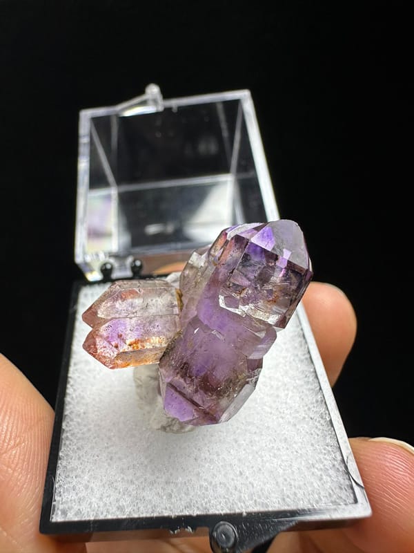 Quartz from Zimbabwe, individual mineral specimen view 1