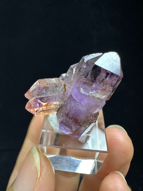 Quartz from Zimbabwe, individual mineral specimen view 2