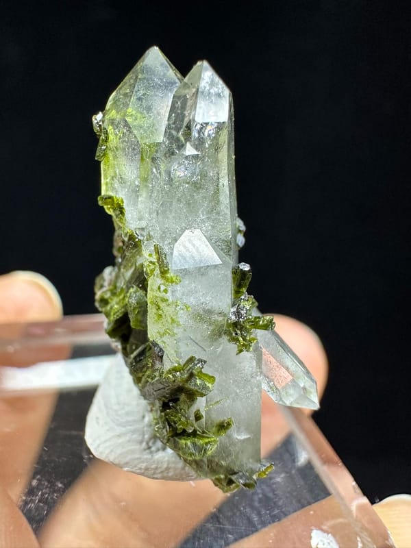 Epidote from Pakistan, individual mineral specimen view 1
