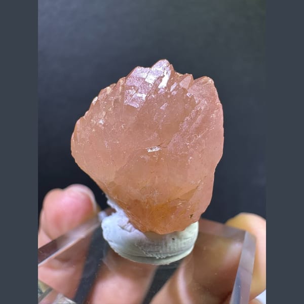 Crystal of rose quartz, one-of-a-kind specimen, photo 3 of 3