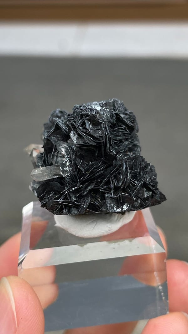 Black metallic specular hematite rosettes with quartz from Guangdong, China, second angle