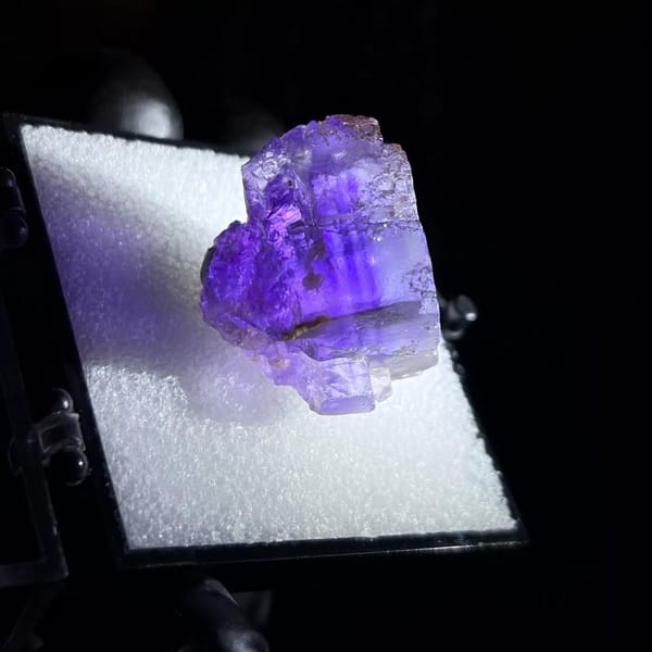 Fluorite crystal from Xinjiang, raw mineral specimen for collectors, photo 2 of 4