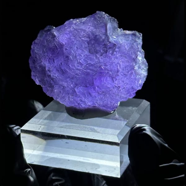 One-of-a-kind blue-purple fluorite crystal specimen from Xinjiang, China, photo 4 of 4