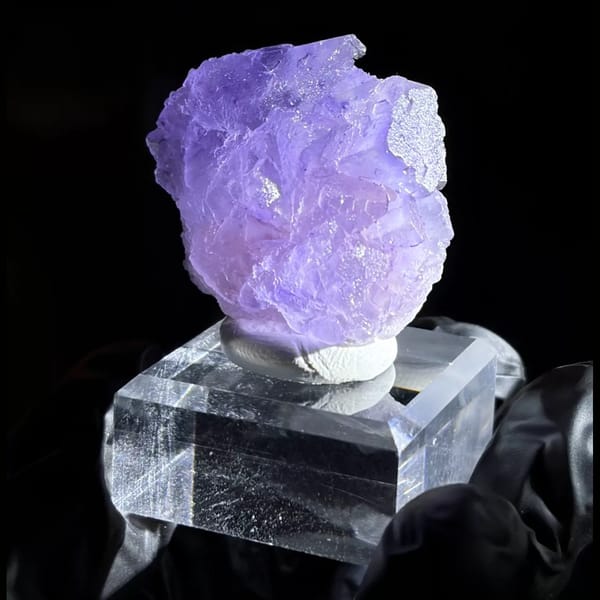 Fluorite crystal from Xinjiang, raw mineral specimen for collectors, photo 2 of 3