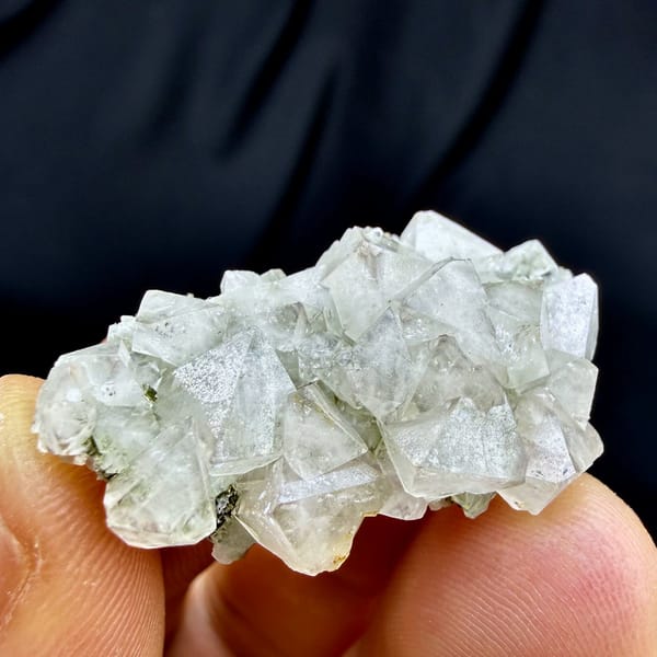Purple-tipped scheelite with fluorite and calcite from Yaogangxian Mine, Hunan, China, view 2 of 6