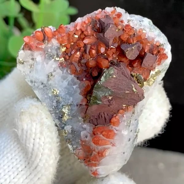 Red-skinned quartz with large chalcopyrite crystal from Jiangxi, China