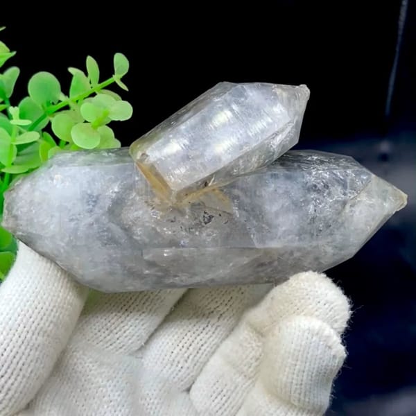 Smoky double-terminated quartz with second crystal across it from Yunnan, China
