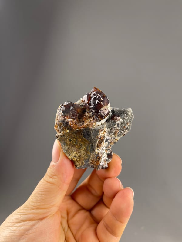 Sphalerite specimen from Hunan, China, characterized by reddish-brown resinous crystals