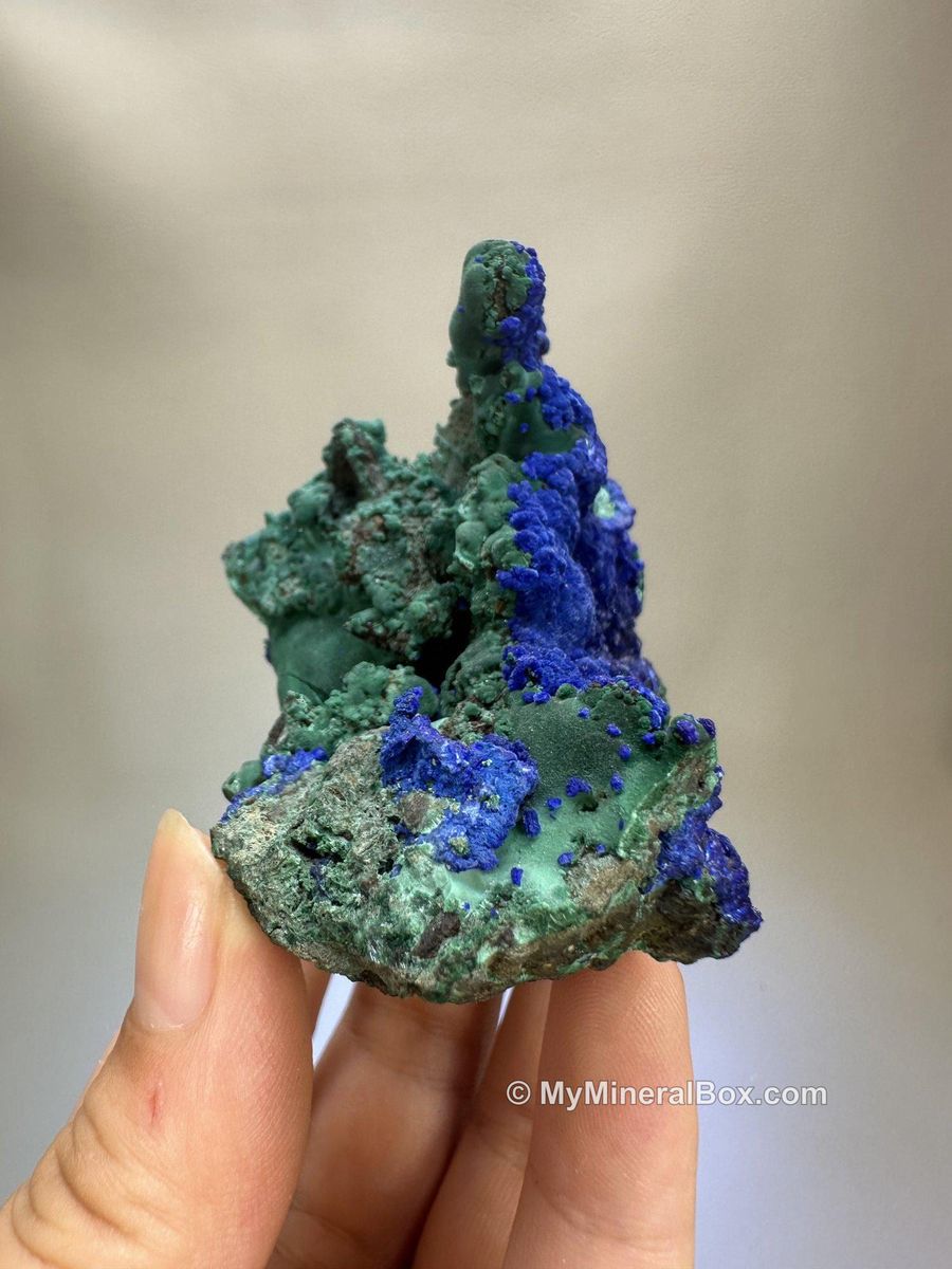 Anhui Province: Blue Velvet — The Azurite of Liufengshan