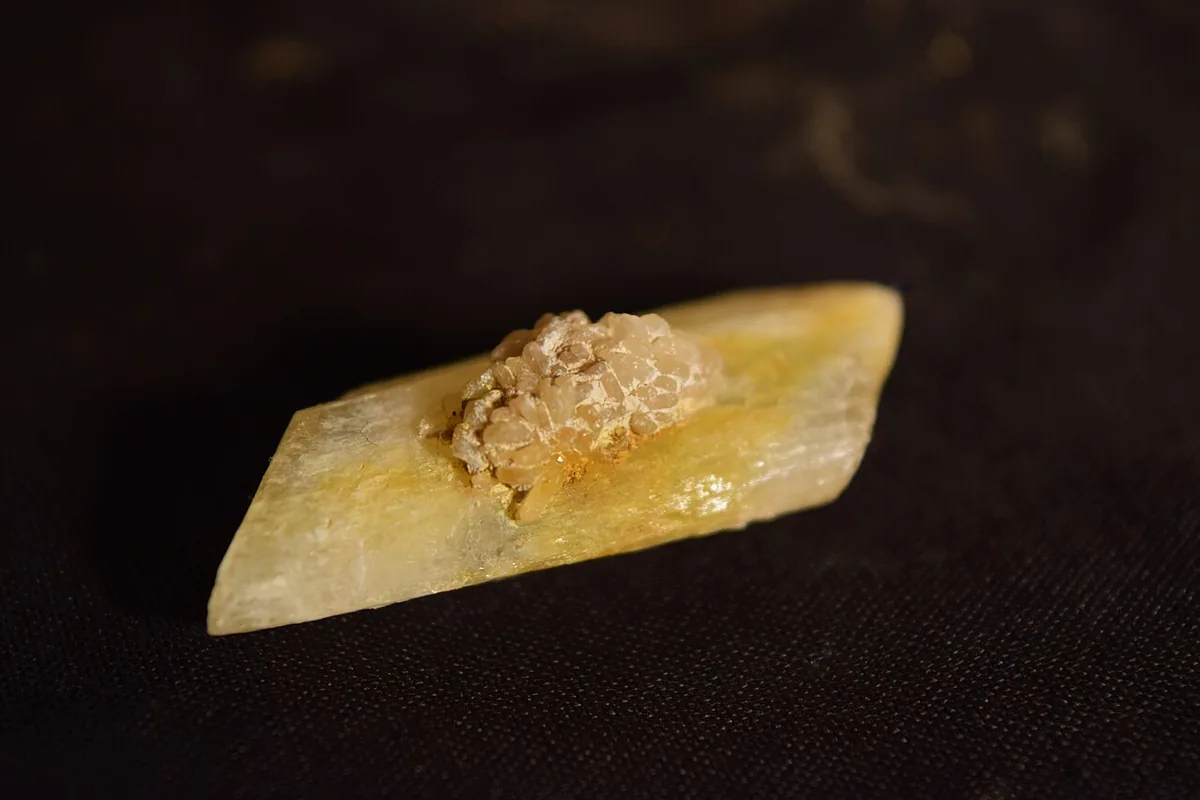 Selenite specimen